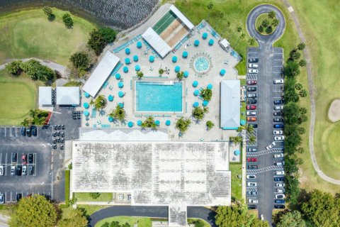 Condo in Delray Beach, Florida, 2 bedrooms  № 2400006 - photo 28