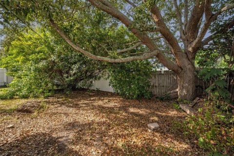 House in Dunedin, Florida 3 bedrooms, 112.97 sq.m. № 2095559 - photo 30