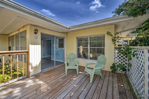 House in Dunedin, Florida 3 bedrooms, 112.97 sq.m. № 2095559 - photo 23
