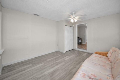 House in Dunedin, Florida 3 bedrooms, 112.97 sq.m. № 2095559 - photo 18