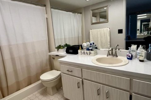 Снять в аренду виллу или дом в Нью-Порт-Ричи, Флорида 2 спальни, 88.81м2, № 2096990 - фото 25