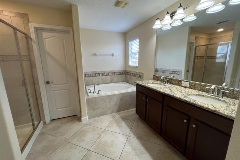 Casa en alquiler en Orlando, Florida, 4 dormitorios, 226.68 m2 № 1886198 - foto 26