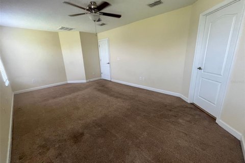 Casa en alquiler en Orlando, Florida, 4 dormitorios, 226.68 m2 № 1886198 - foto 22