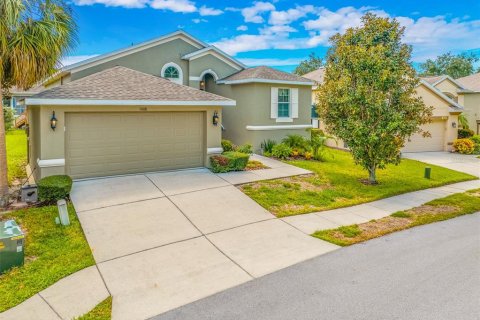 Villa ou maison à vendre à Tarpon Springs, Floride: 3 chambres, 157.93 m2 № 1335279 - photo 1