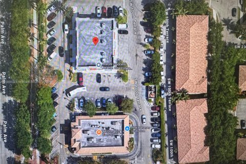 Commercial property in Miramar, Florida № 1979244 - photo 6