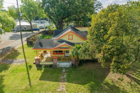 House in Zephyrhills, Florida 3 bedrooms, 112.23 sq.m. № 1829642 - photo 20