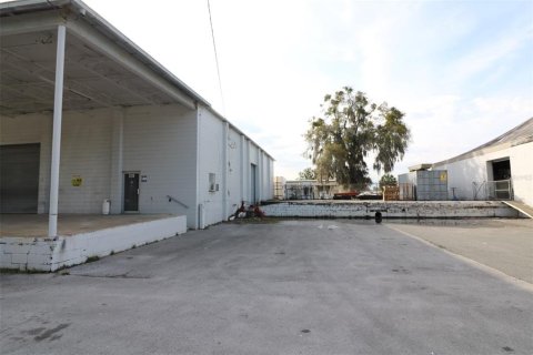 Propiedad comercial en alquiler en Ocala, Florida, 49.15 m2 № 1336325 - foto 2