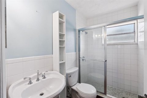 Купить виллу или дом в Орландо, Флорида 6 комнат, 180.04м2, № 2221087 - фото 12