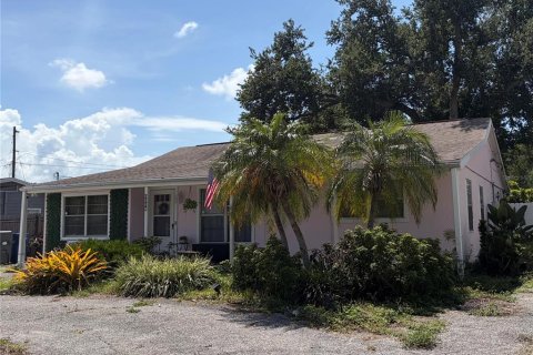 Casa en Bradenton, Florida 3 dormitorios, 173.45 m2 № 2381263
