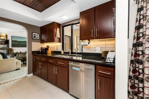 Villa ou maison à vendre à Punta Gorda, Floride: 2 chambres, 142.33 m2 № 2426995 - photo 8