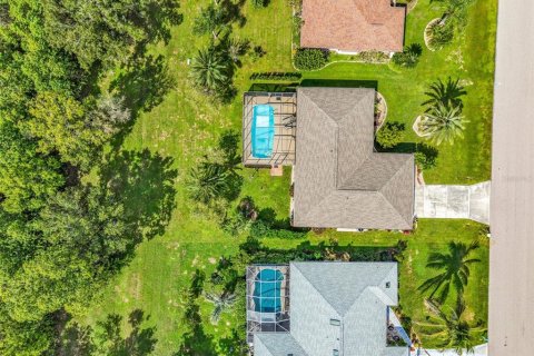 Villa ou maison à vendre à Punta Gorda, Floride: 2 chambres, 142.33 m2 № 2426995 - photo 3