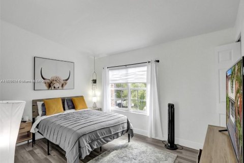 Adosado en alquiler en West Palm Beach, Florida, 2 dormitorios, 88.26 m2 № 1920934 - foto 19