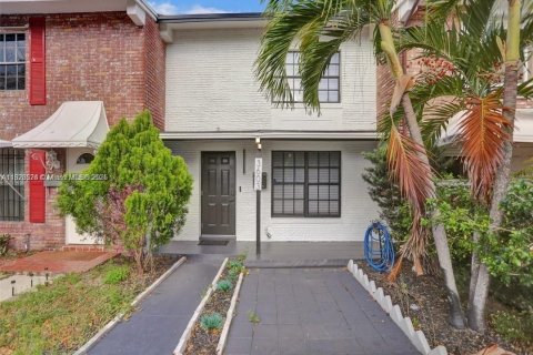 Adosado en alquiler en West Palm Beach, Florida, 2 dormitorios, 88.26 m2 № 1920934 - foto 26