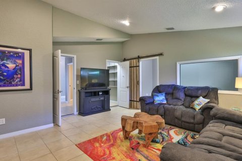Casa en venta en Daytona Beach, Florida, 3 dormitorios, 208.75 m2 № 2222412 - foto 25
