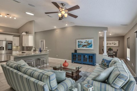 Casa en venta en Daytona Beach, Florida, 3 dormitorios, 208.75 m2 № 2222412 - foto 10