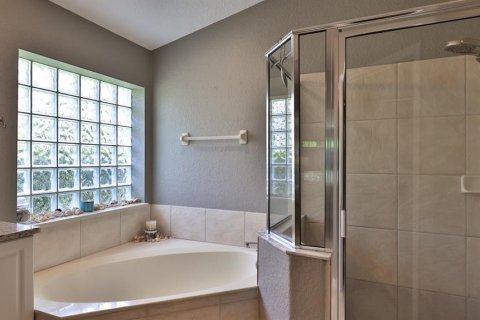 Casa en venta en Daytona Beach, Florida, 3 dormitorios, 208.75 m2 № 2222412 - foto 17