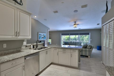 Casa en venta en Daytona Beach, Florida, 3 dormitorios, 208.75 m2 № 2222412 - foto 7