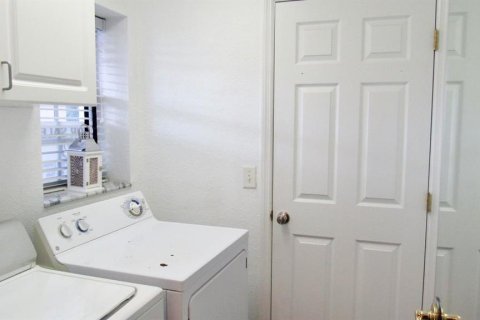 Condo in Lutz, Florida, 2 bedrooms № 1757564 - photo 26