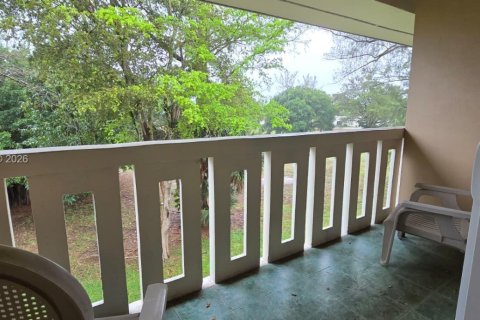 Купить кондоминиум в Майами-Лейкс, Флорида 2 спальни, 96.62м2, № 2050876 - фото 16