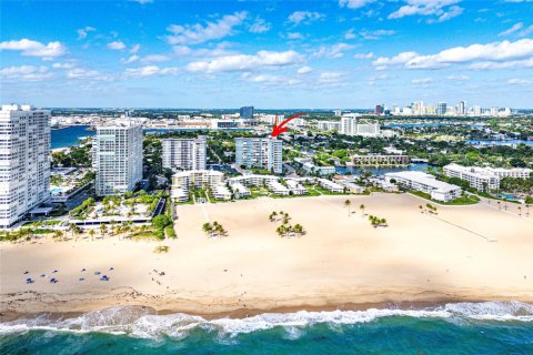 Condo in Fort Lauderdale, Florida, 3 bedrooms  № 2081680