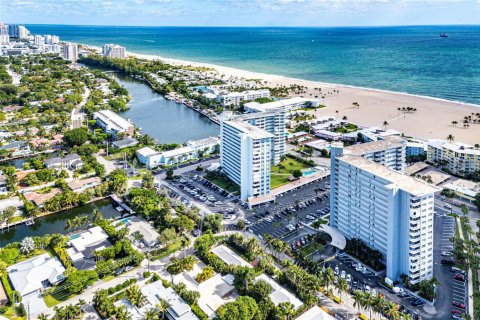Condo in Fort Lauderdale, Florida, 3 bedrooms  № 2081680 - photo 9
