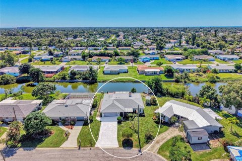 Купить виллу или дом в Венеция, Флорида 7 комнат, 169.73м2, № 2431654 - фото 3