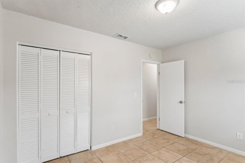Villa ou maison à vendre à Tampa, Floride: 3 chambres, 146.88 m2 № 2398661 - photo 19
