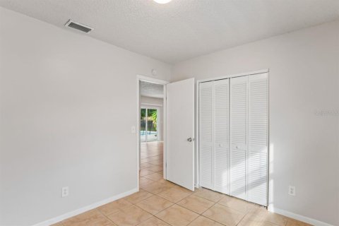 Villa ou maison à vendre à Tampa, Floride: 3 chambres, 146.88 m2 № 2398661 - photo 23