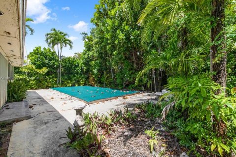 Land in Coral Gables, Florida № 2066372 - photo 9