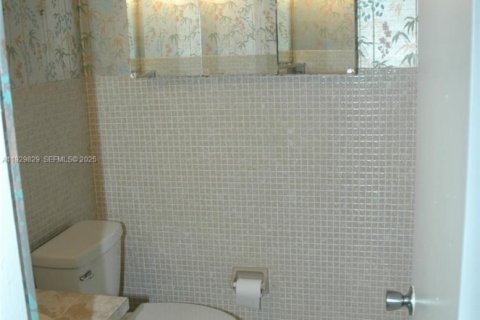 Condominio en venta en Hollywood, Florida, 2 dormitorios, 81.75 m2 № 1989234 - foto 23