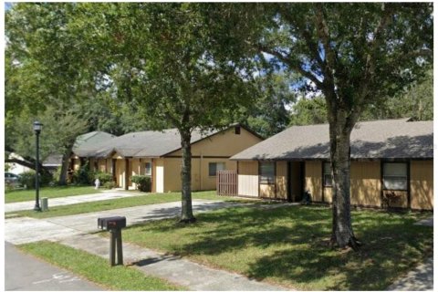 Apartment in New Port Richey, Florida 2 bedrooms, 93.65 sq.m. № 2398701
