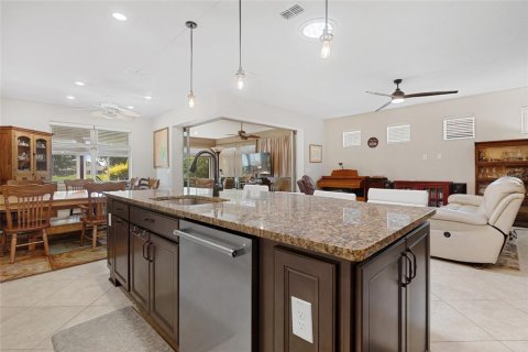 Casa en venta en Ocala, Florida, 2 dormitorios, 177.54 m2 № 1689652 - foto 5