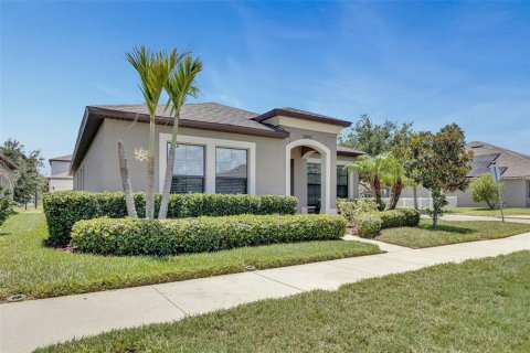 Villa ou maison à louer à Riverview, Floride: 3 chambres, 135.45 m2 № 2147838 - photo 2