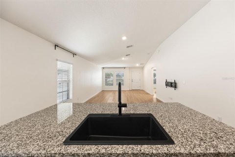 Villa ou maison à louer à Riverview, Floride: 3 chambres, 135.45 m2 № 2147838 - photo 7