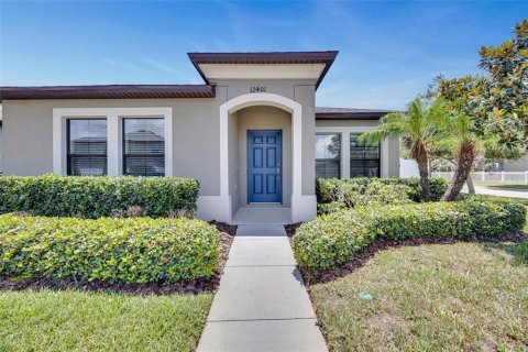 Villa ou maison à louer à Riverview, Floride: 3 chambres, 135.45 m2 № 2147838 - photo 3