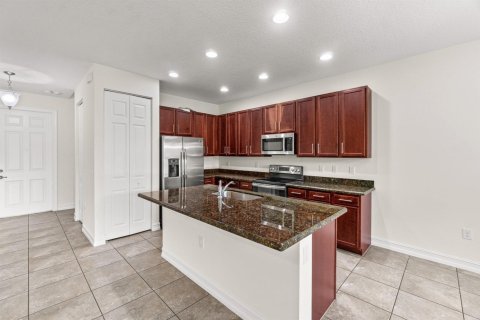 House in Delray Beach, Florida 4 bedrooms, 214.14 sq.m. № 2077430 - photo 11