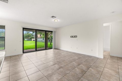 House in Delray Beach, Florida 4 bedrooms, 214.14 sq.m. № 2077430 - photo 7