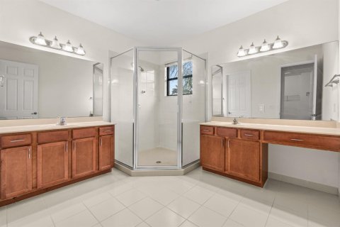 House in Delray Beach, Florida 4 bedrooms, 214.14 sq.m. № 2077430 - photo 28