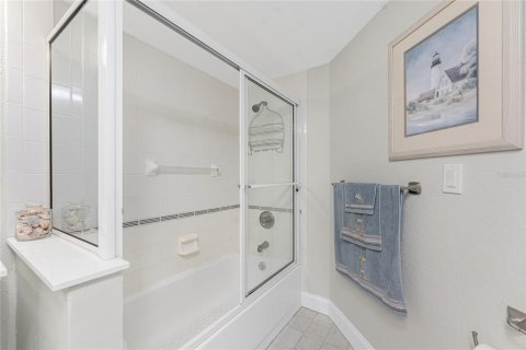 Condo in Englewood, Florida, 2 bedrooms  № 1716786 - photo 20