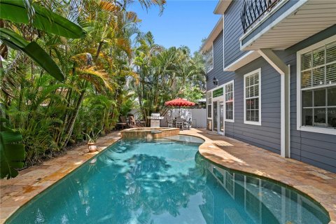 Casa en venta en Tampa, Florida, 4 dormitorios, 239.32 m2 № 2235626 - foto 18