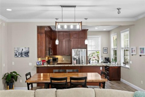 Casa en venta en Tampa, Florida, 4 dormitorios, 239.32 m2 № 2235626 - foto 10