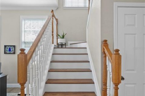 Casa en venta en Tampa, Florida, 4 dormitorios, 239.32 m2 № 2235626 - foto 22