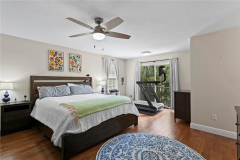 Casa en venta en Tampa, Florida, 4 dormitorios, 239.32 m2 № 2235626 - foto 23