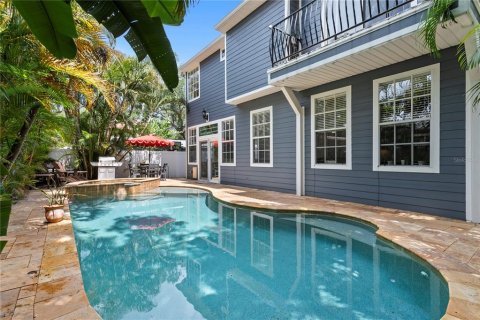 Casa en venta en Tampa, Florida, 4 dormitorios, 239.32 m2 № 2235626 - foto 17