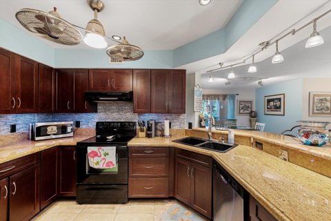 Condo in Hypoluxo, Florida, 3 bedrooms  № 2401308 - photo 5