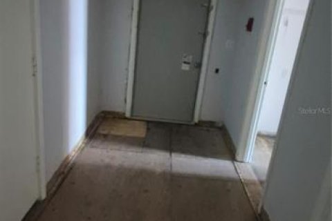Купить коммерческую недвижимость в Семинол, Флорида 677.81м2, № 2157724 - фото 28