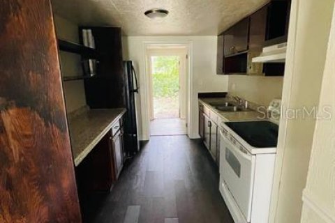 Apartment in Gainesville, Florida 2 bedrooms, 124.86 sq.m. № 1805370 - photo 5
