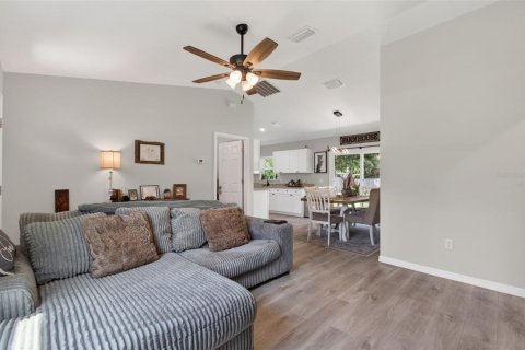 Villa ou maison à vendre à Summerfield, Floride: 3 chambres, 98.29 m2 № 2214844 - photo 11
