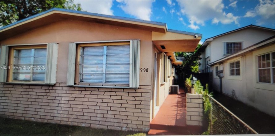 Дом в Хайалиа, Флорида 2 спальни, 135.64м2 № 2046205