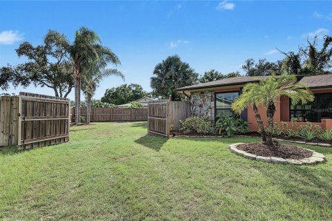 House in Safety Harbor, Florida 3 bedrooms, 177.91 sq.m. № 2430513 - photo 9